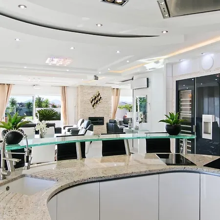 Diamond Penthouse Prázdninový dům Cannes